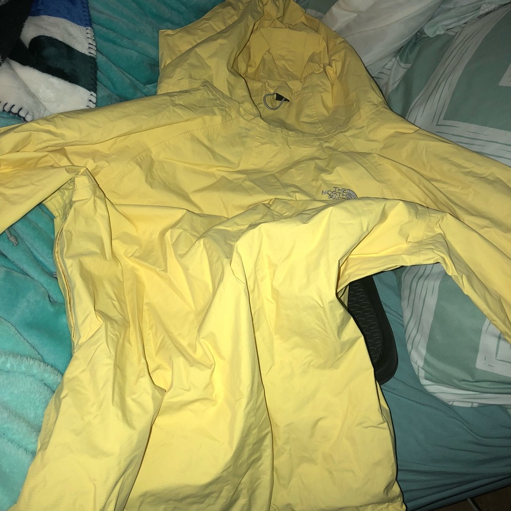 Yellow windbreaker Northface